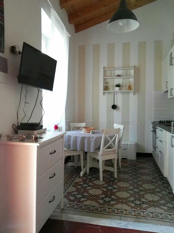 Your Home In Le Grazie ポルトヴェーネレ エクステリア 写真